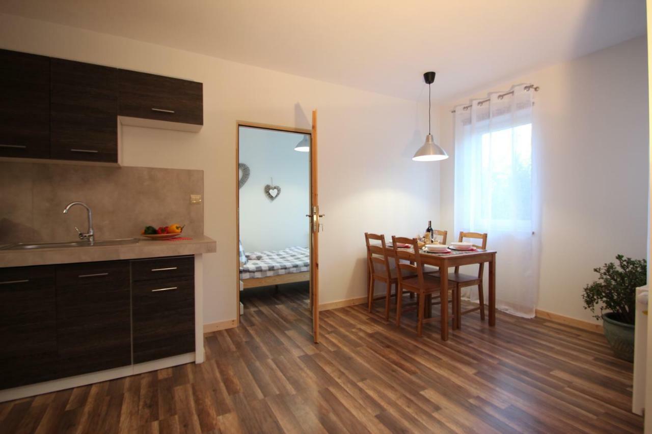 Apartdebki Odargowo Exterior foto